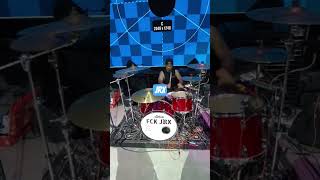 Download lagu Jrx Dan Drum Kuta Rock City#musikrock #livemusic #jrxsid #supermanisdead #rock #jrx #punkrocklive mp3