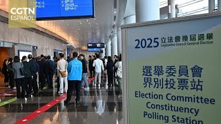 Avanza la votación para elegir a 90 legisladores en la Región Administrativa Especial de Hong Kong