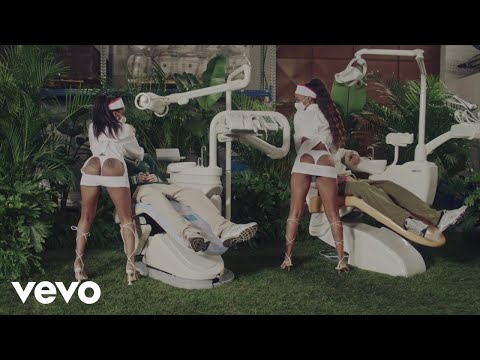 Tredici Pietro, Lil Busso - E' VERO (Lyric Video)