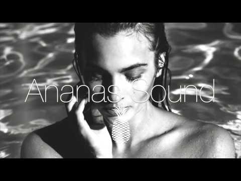 Ben Macklin - Think Of Me (Feat. Emma Brammer)