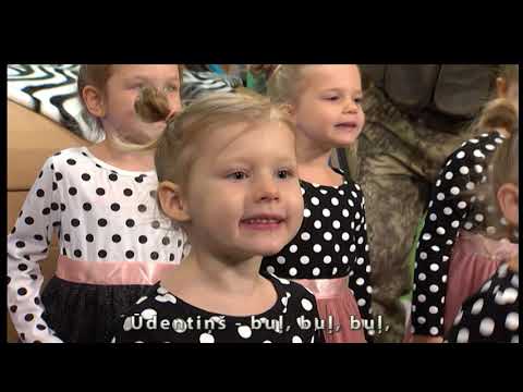 DZIEDI AR PUKŠU - "Dziesmiņa par mazgāšanos" grupa "Poppy"