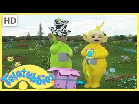 Teletubbies | Strawberry Picking | Official Classic Full Episode