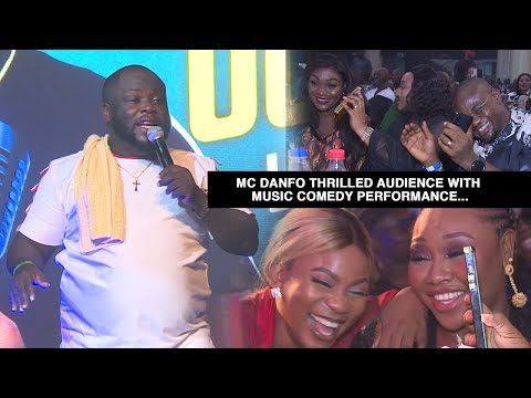 Epic Moment - MC Danfo Thrills The Crowd with Hilarious Musical Comedy
