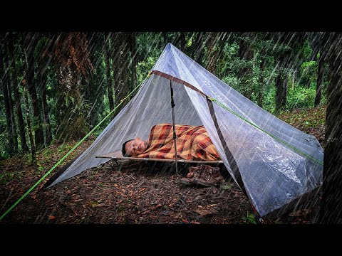 SOLO CAMPING HEAVY RAIN WITH TRANSPARENT PLASTIC TARP‼️