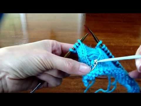 Tamsin's Emergency Ladder Buttonhole, a 1 stitch afterthought hole without cutting yarn