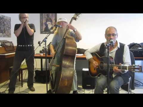 Musikorkesteret i beboerhuset Ørnen d. 01 - 09 - 2013 del 1