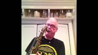 Jay Thomas demo on the 10mfan Merlot hard rubber tenor sax mouthpiece