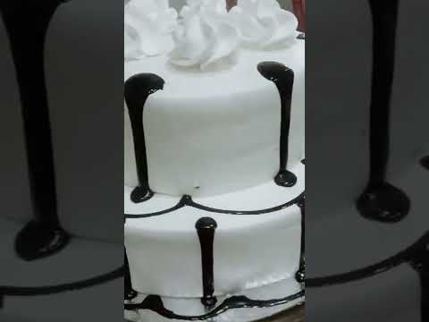 sudhir Bakery vlogs black forest design chocolate cake