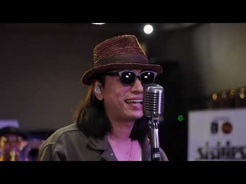 Sisitipsi Live on TikTok - Sepasang Mata Bola