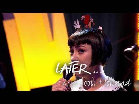 (UK TV debut) Hailey Tuck - That Don't Make It Junk on Later... with Jools