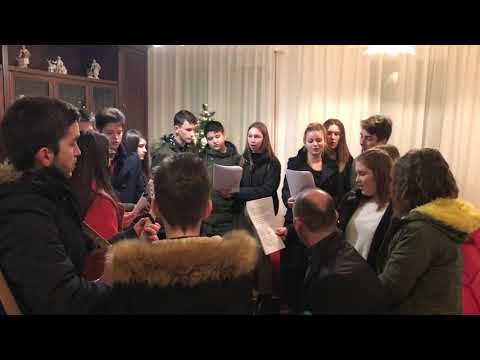 Cu colindul, craciun 2018 - tineri din biserica Maranata din Udine