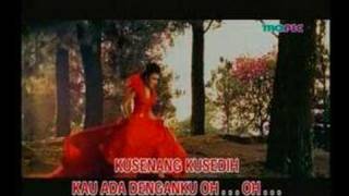 Cinta Di Ujung Jalan Agnes Monica Letras