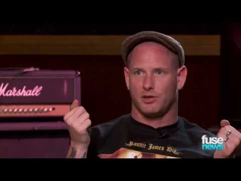 Corey Taylor & Lzzy Hale on Signing Boobs and Stage Injuries
