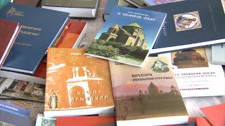 Բերքաշատի դպրոցի գրադարանին Մայր Աթոռի հրատարակչատունը 50 անուն գիրք նվիրեց