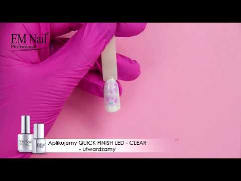 Akwarelowe zdobienie paznokci