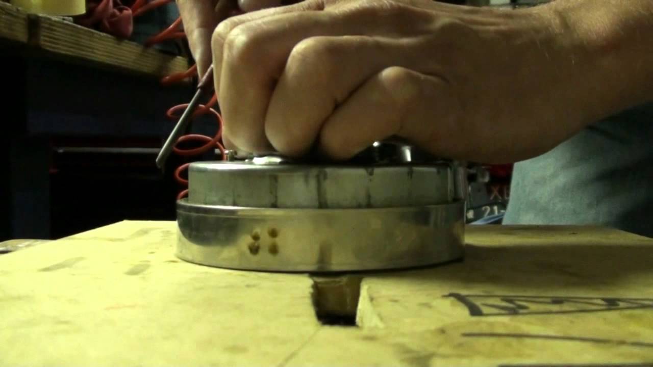 Closing ND gauges with a crimp ring. cb750faces.com