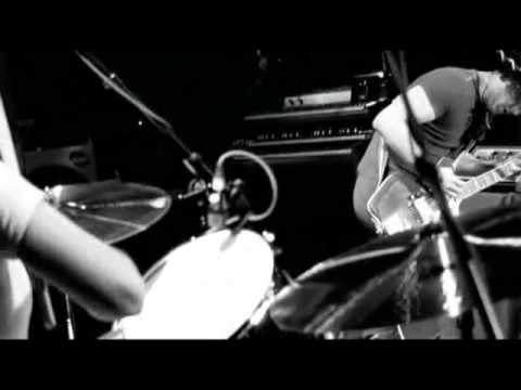 The White Stripes - Under Nova Scotian Lights - 02 Let's Shake Hands