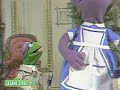 Sesame Street Alice In Wonderland