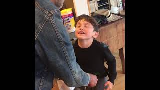 Jeffrey Dean Morgan Dumps Cold Water Down Son's Pants 😂