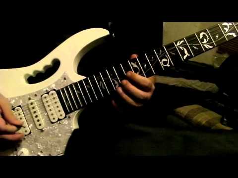Malmsteen style harmonic minor descending run - Lick of the day #8