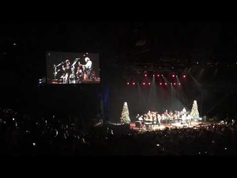 Jimmy Buffett, James Taylor, Sarah McLachlan - How Sweet It Is