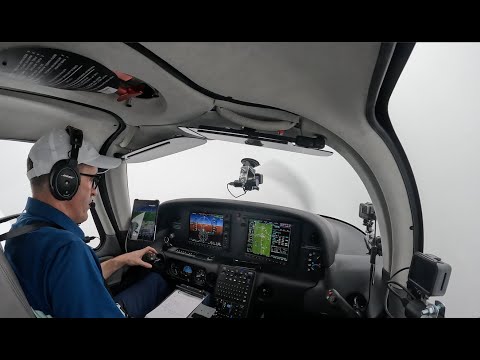 Cirrus sr20 : REAL IFR , LOW CLOUD , LOW VIZ .