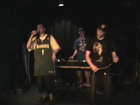 Vazoon & Yung Fokiss "Reality Check" Live at Beaners Central