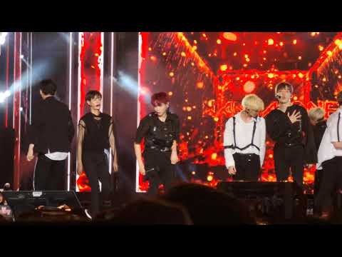 20181117 HEC Korea concert -#wannaone burn it up