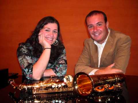 Pablo Estellés & Emilia Álvarez - Concerto (Ronald Binge)