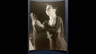the sugarcubes : blue eyed pop - live @ free trade hall, manchester, UK, 17th october, (17-10-1989)