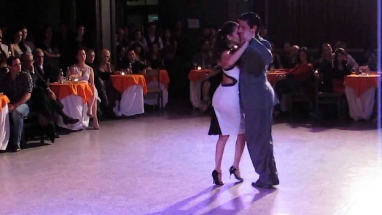 Verónica Vázquez y Alejandro Beron - Temo - Orq Tipica Victor - 2/4