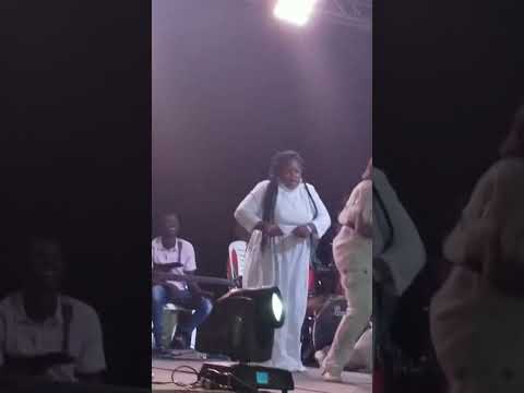 Dianon Davies _ Liberian gospel music. Ministering on Liberia for Jesus crusade.