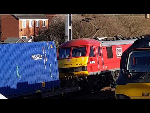 4M25 and 4S44 - DB90s and DRS88s - Jack & Bill bound for DIRFT and 88010 on 4S44 bounc for Mossend