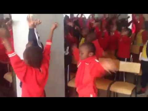 MWALIMU ZILLA LIVE PERFORMANCE at KAHUHO PRIMARY SCHOOL
