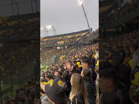 "Te llevamo’ dentro del corazón" Barra: Barra Amsterdam &bull; Club: Peñarol