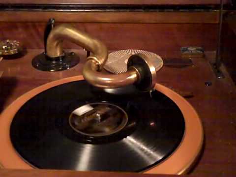 Ted Lewis Frankie and Johnny Roaring 20's Victrola