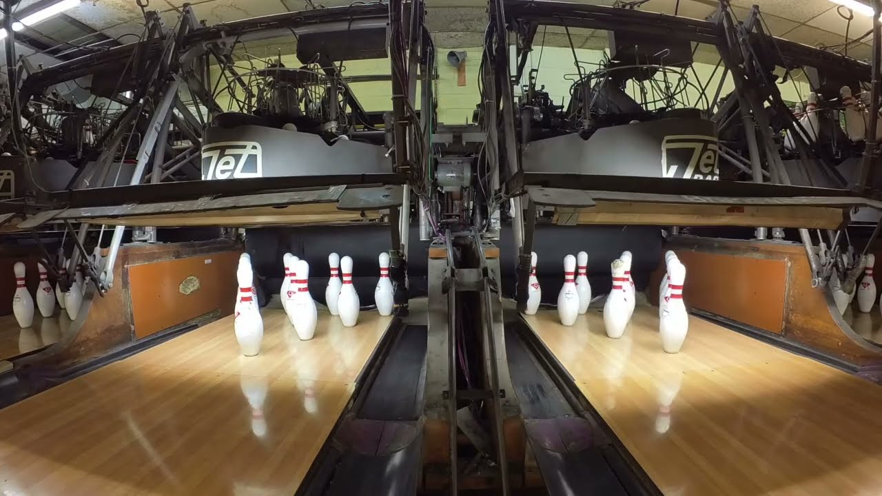 Bowling Pinsetter Timelapse