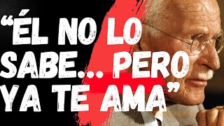 Él Está Más Enamorado de Ti de lo que Imagina – 7 Señales Según Carl Jung