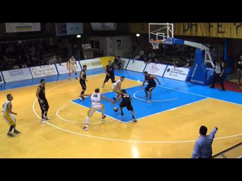 Angels Santarcangelo 84 - 66 Rebasket Reggio Emilia