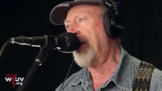 Richard Thompson - "All Buttoned Up" (Live at WFUV)