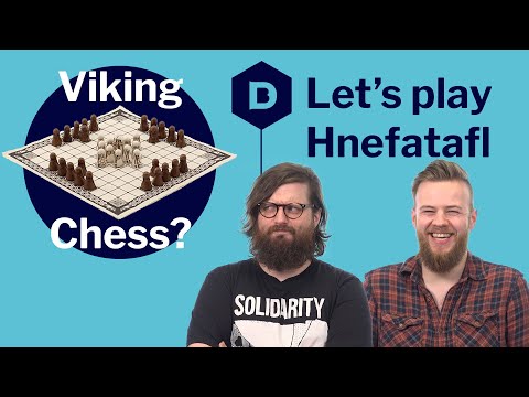 We played viking chess? | Hnefatafl Let's Play
