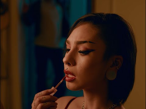 Stefanica Lewinsky - Delirium (Official Video)