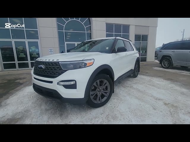2023 Ford Explorer XLT ::Loaded 2 tone leather, local trade,... in Cars & Trucks in Saskatoon