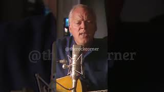 David Gilmour Sings Breathe 'Reprise' 🎸✨ #davidgilmour #pinkfloyd #guitarist #shorts