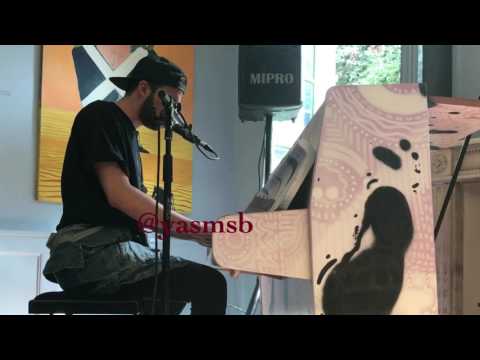 Marvin Dupré - Mashup Christine and the Queens/Julien Doré/Coldplay