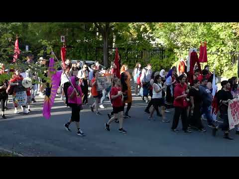 National Day Of Action For Missing & Murdered Indigenous Women, Girls & 2S People March RME 0682
