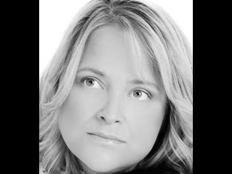 download lagu mp3 mp4 Joanne Lamb, download lagu Joanne Lamb gratis, unduh video klip Joanne Lamb
