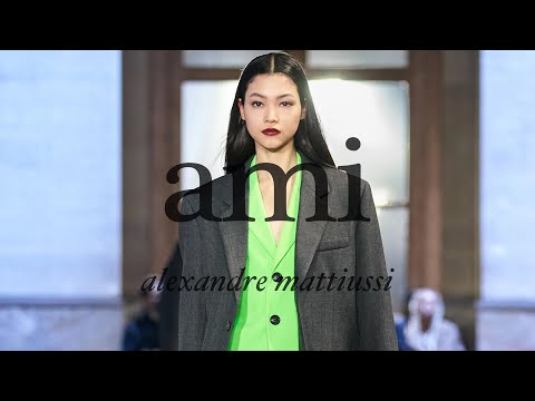 AMI Fall Winter 2022-23 Runway Show