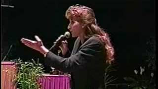 Cheri Boots-Sutton, 1999 International Auctioneer Champion
