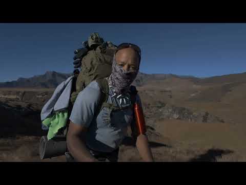 Drakensberg : life against winds solo hike.